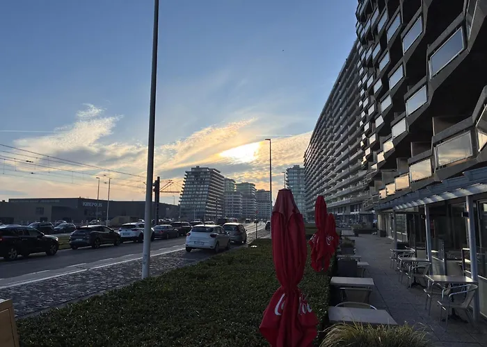 Appartement Op De Zeedijk In - Aldis 0320